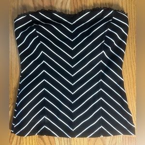 Sz S. Very Sexy Black/White Tube Top with Sheer Ruffle on Heart Shaped Front!